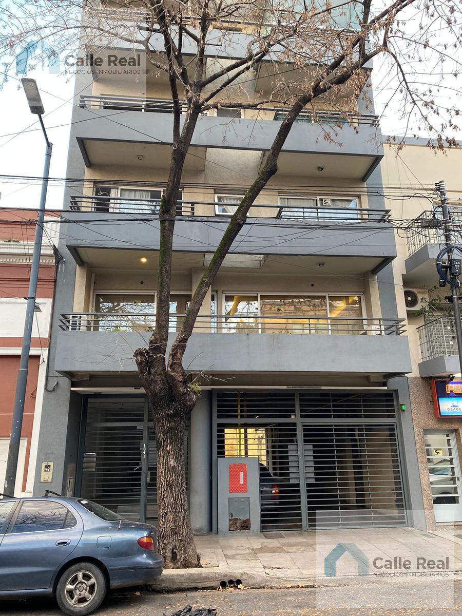 Departamento mono ambiente luminoso con expansion visual