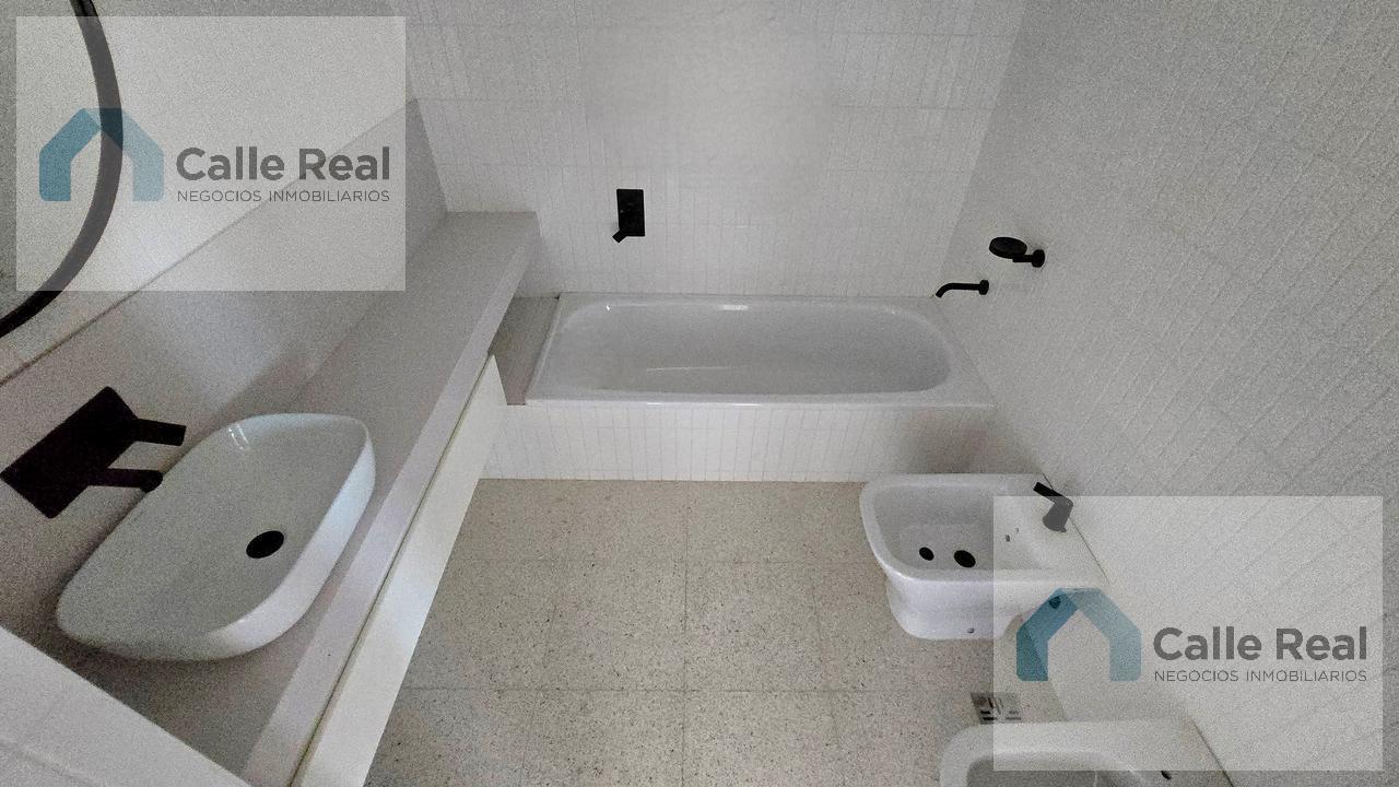 DEPARTAMENTO 4 AMBIENTES EN Vte Lopez