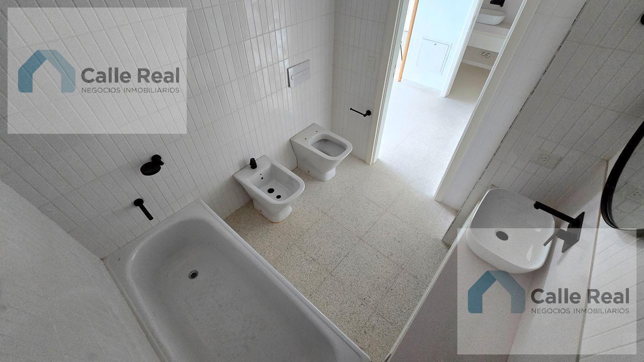 DEPARTAMENTO 4 AMBIENTES EN Vte Lopez