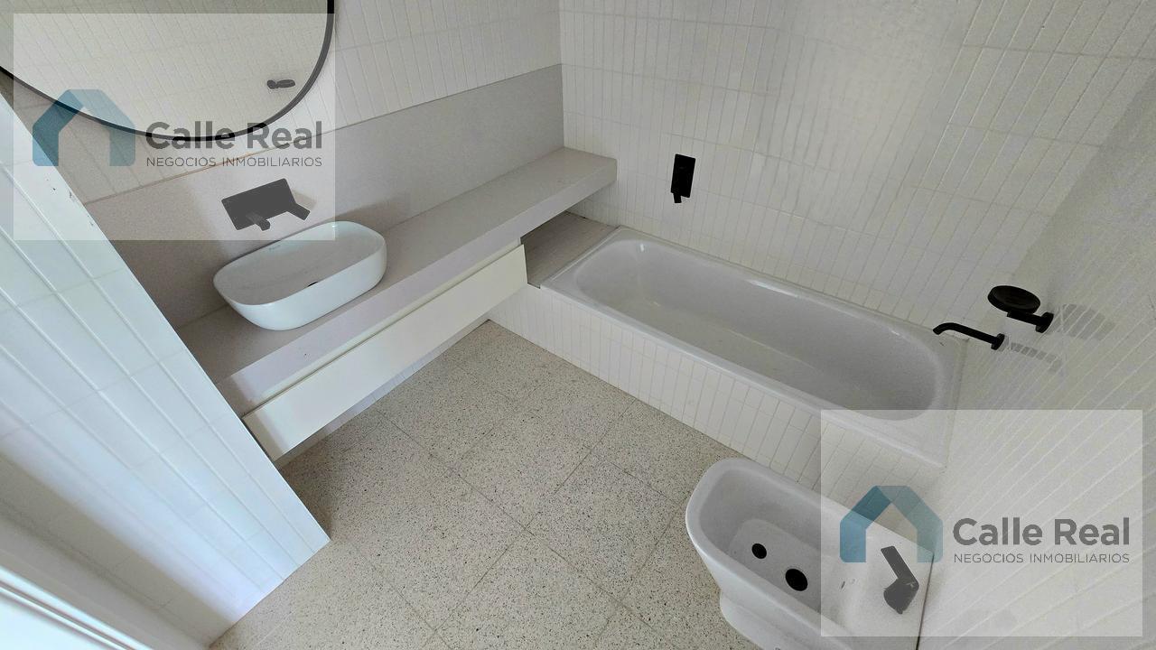 DEPARTAMENTO 4 AMBIENTES EN Vte Lopez