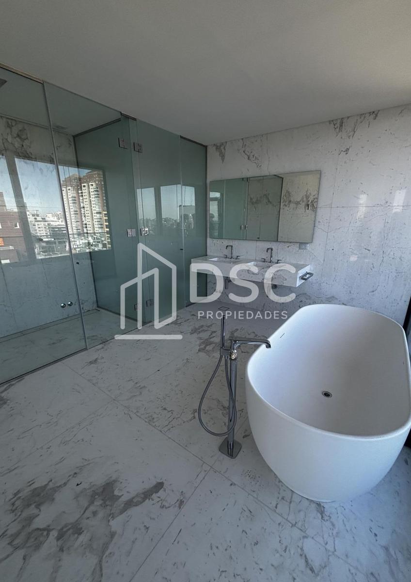 Departamento en la torre de ZAHA HADID