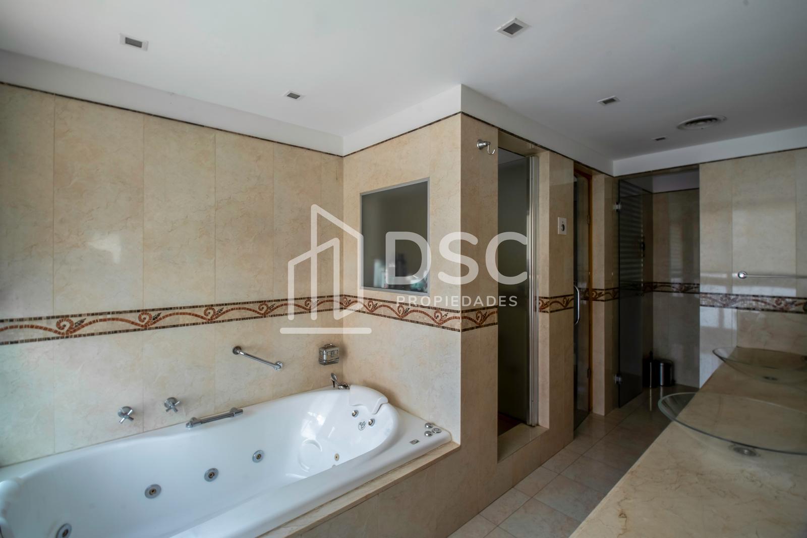 Departamento 4 ambientes en venta planta completa en belgrano